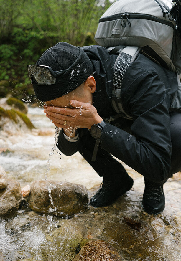 Field and stream waist pack top